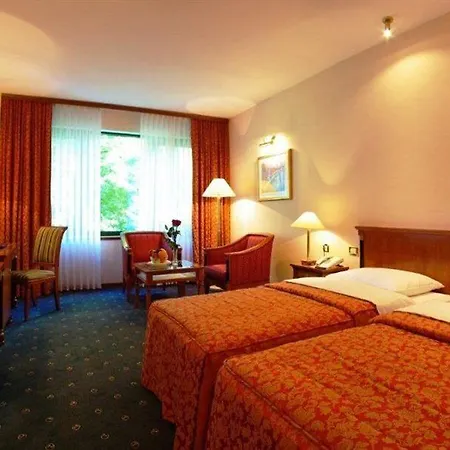 As 4* Zagreb